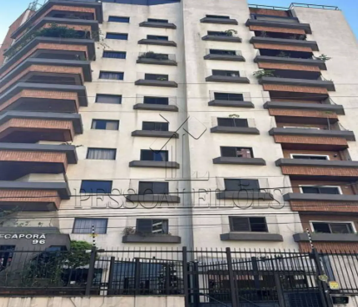 LOTE 009 - Apartamento na Saúde