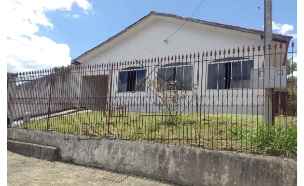 LOTE 001 - PONTA GROSSA/PR – COLÔNIA DONA LUIZA – CASA – DESOCUPADO