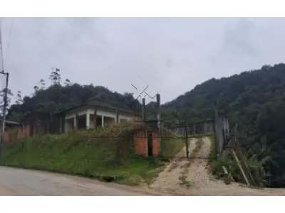 LOTE 006 - BRUSQUE/SC - RIO BRANCO - CASA